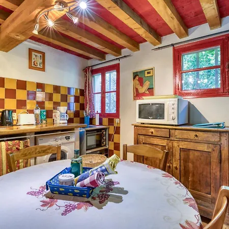 Camoin Apartmán Fourques (Gard)